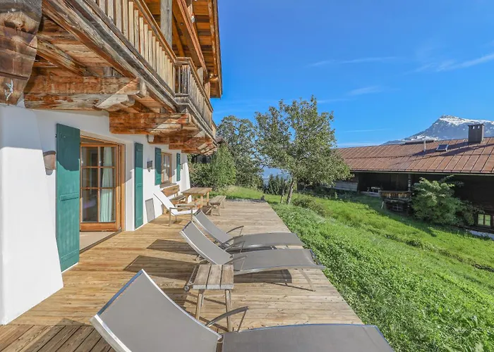Bockberg - In & Out, Jacuzzi Sauna, Bergblick - By One Kitzbühel