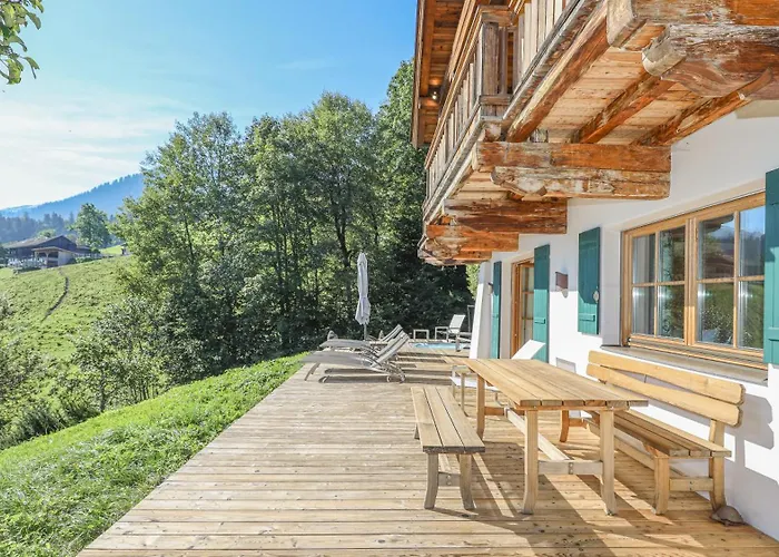 Bockberg - In & Out, Jacuzzi Sauna, Bergblick - By One Horská chata Kitzbühel
